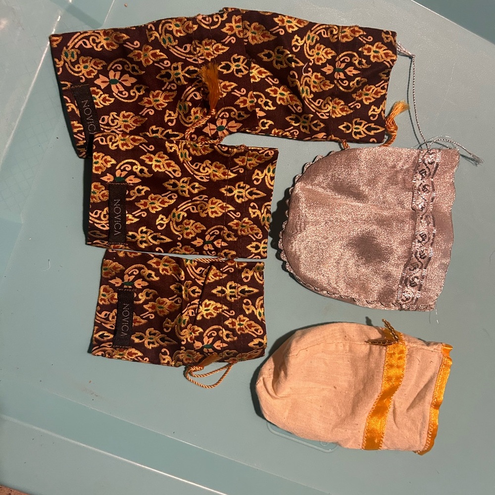 Stone or jewelry bags